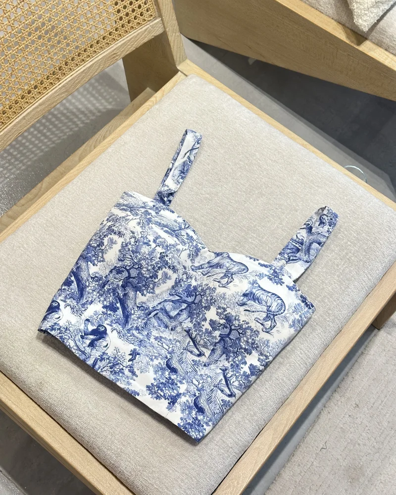 کراپ تاپ ساحل